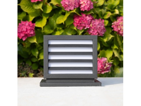 Solar QUB: Lampe Cube - Découvrez la Collection de Lampes de Balisage