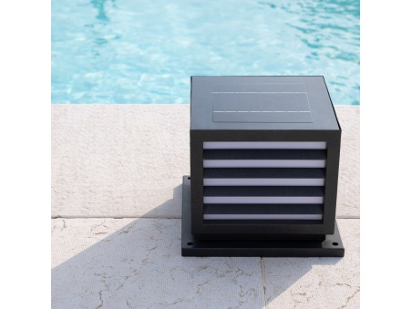 Solar QUB: Lampe Cube - Découvrez la Collection de Lampes de Balisage