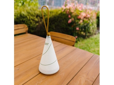 Cala - La lampe qui éclaire l'atmosphère