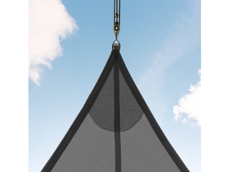 EZ Breez Ajourée: La Première Voile Respirante d'Entrée de Gamme Brevetée