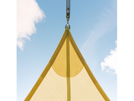 EZ Breez Ajourée: La Première Voile Respirante d'Entrée de Gamme Brevetée