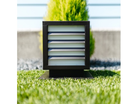 Solar QUB: Lampe Cube - Découvrez la Collection de Lampes de Balisage