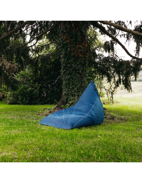 Randa : Le seul pouf  au design radial pour extérieur et intérieur