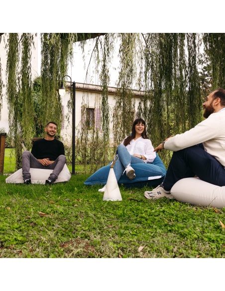 Randa : Le seul pouf  au design radial pour extérieur et intérieur