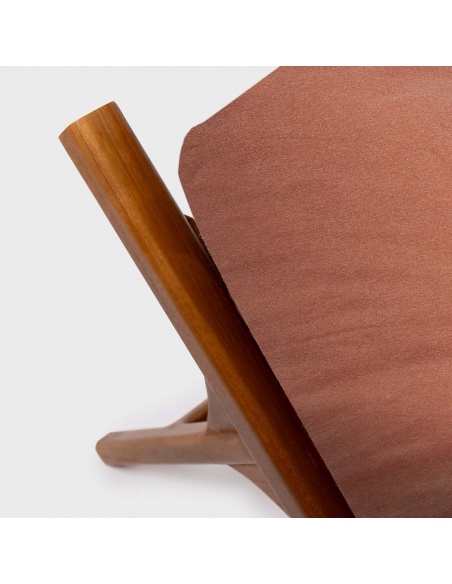 Tuga: Lit de soleil en teck avec design nautique unique