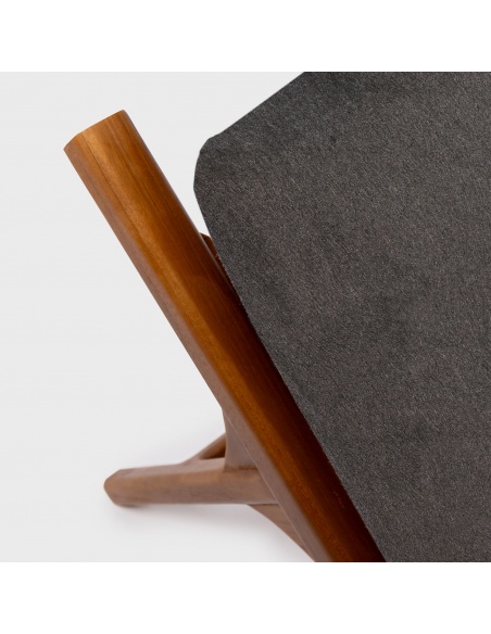 Tuga: Lit de soleil en teck avec design nautique unique