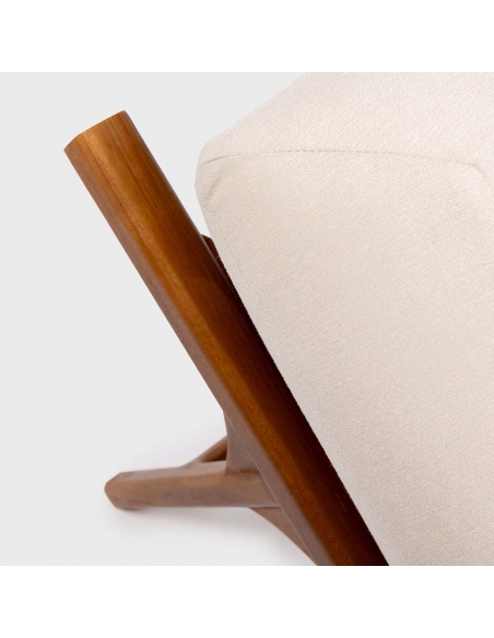 Tuga: Lit de soleil en teck avec design nautique unique