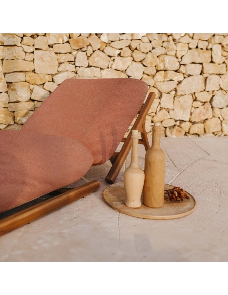 Tuga: Lit de soleil en teck avec design nautique unique