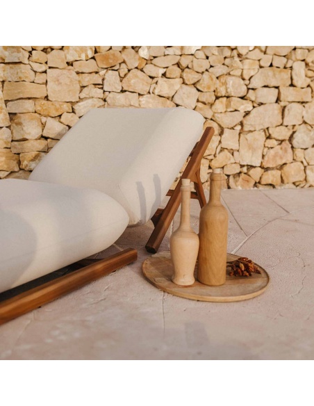 Tuga: Lit de soleil en teck avec design nautique unique