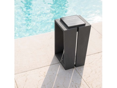 Solar Isoss: Lampe Design - Découvrez la Collection de Lampes de Balisage