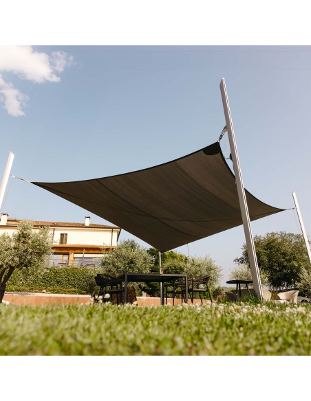 EZ Breez Ajourée: La Première Voile Respirante d'Entrée de Gamme Brevetée