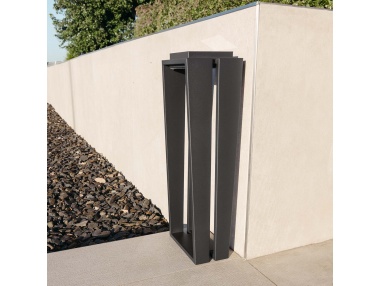 Solar Isoss: Lampe Design - Découvrez la Collection de Lampes de Balisage