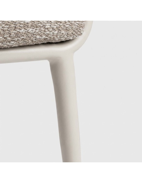 Mitara : Fauteuil de Repas Outdoor en Tissu Teint dans la Masse