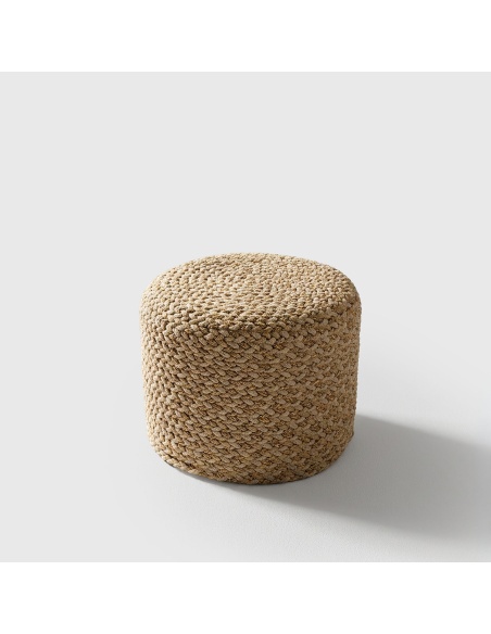 Thyrea : Pouf d'extérieur tressé au design Maanta