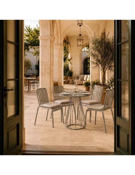 Forgya : set de 4 chaises d'extérieur en fer avec lames verticales