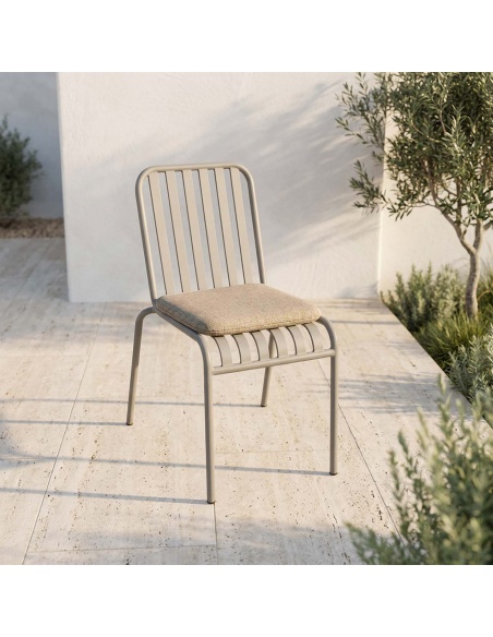 Forgya : set de 4 chaises d'extérieur en fer avec lames verticales