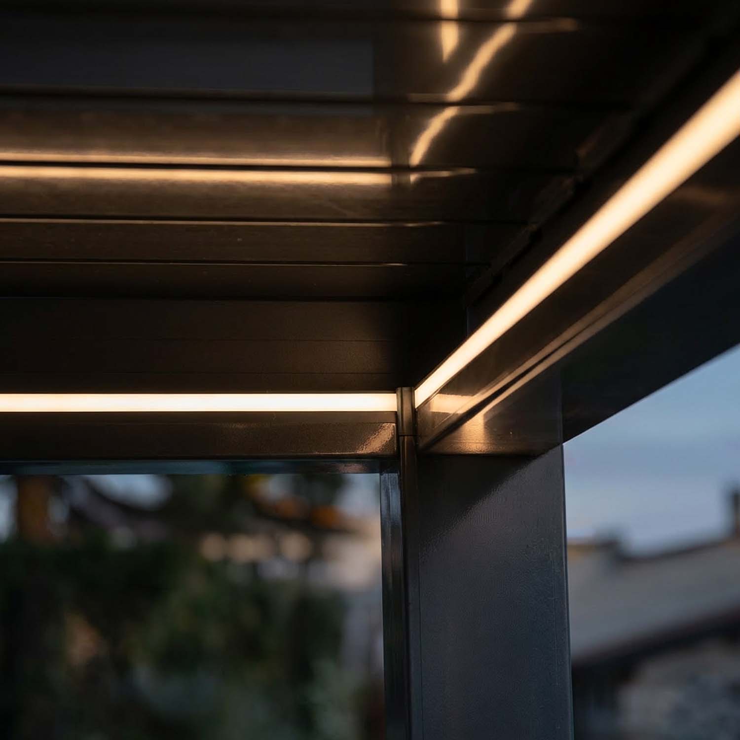 Deux éclairages en un, inclus