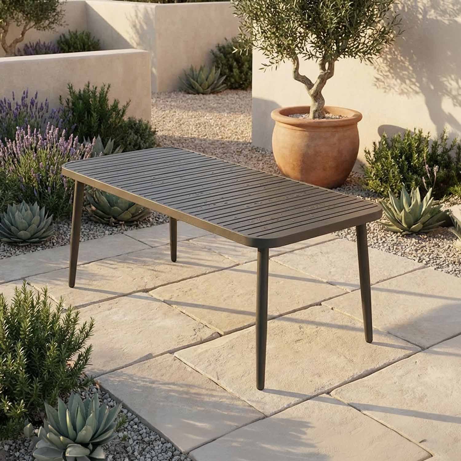 Aluminium résistant pour l'outdoor
